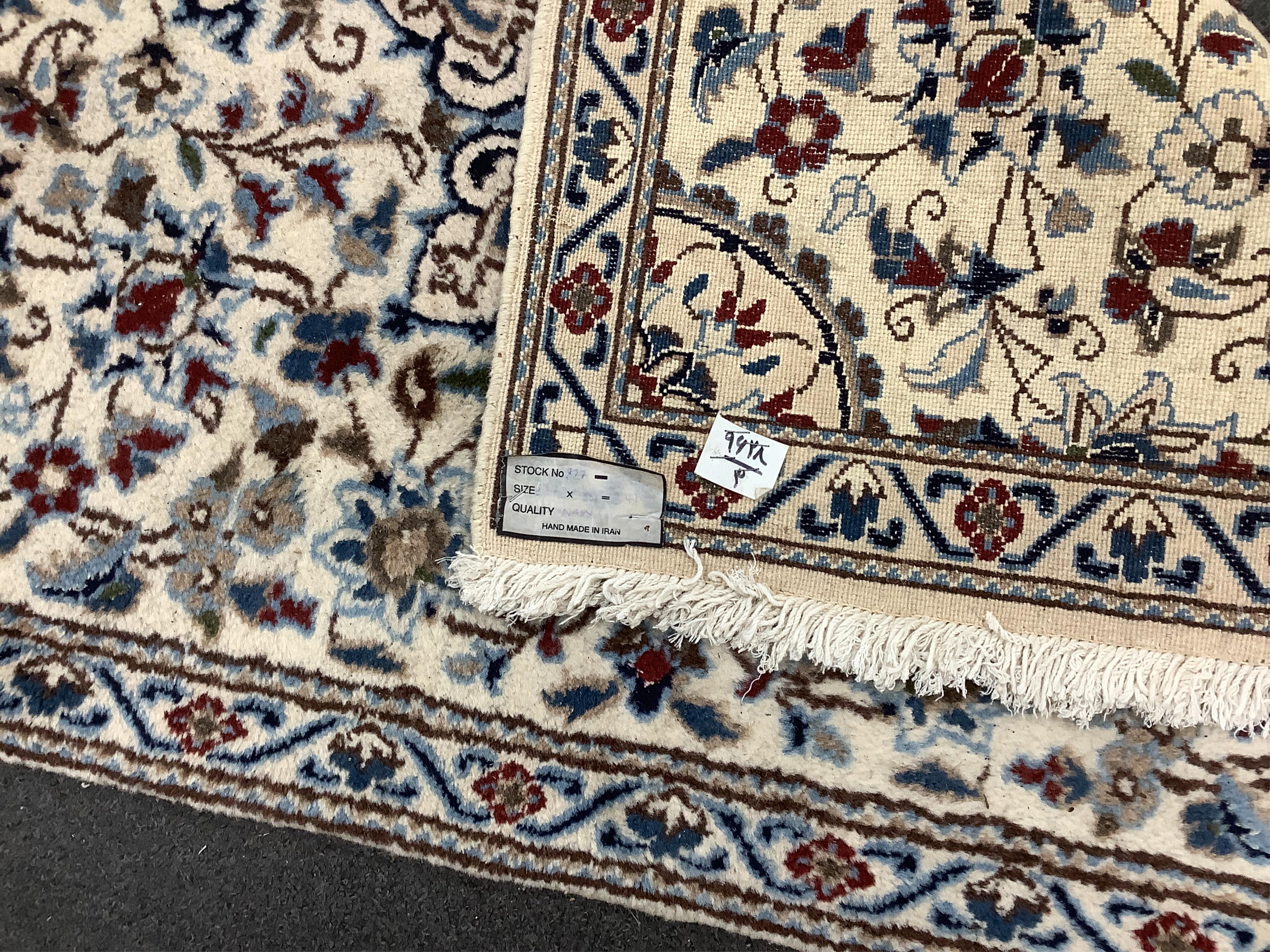 A Nain ivory ground runner, 386 x 86cm